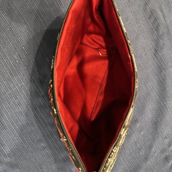 The Walking Dead Cosmetic/Toiletry Pouch - Picture 3 of 3